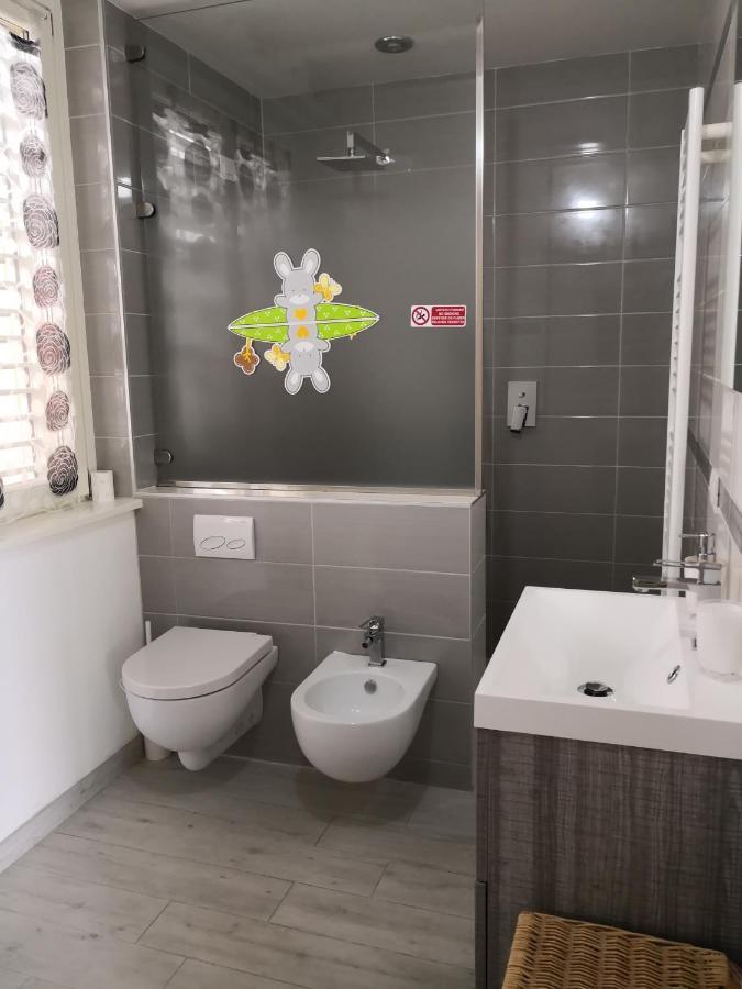 Charme Lake Loft Испра Экстерьер фото